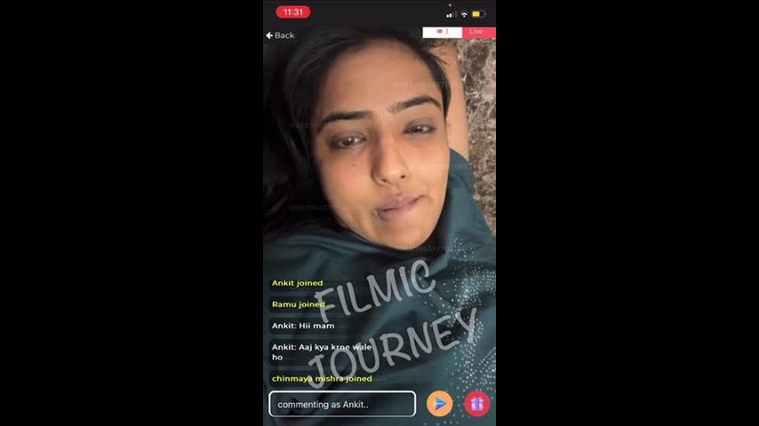 Actress Shyna Khatri Accidental Nipslip Live Show With Face