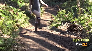 nkle girl-Nature Outdoor 6