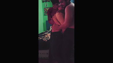 i offered my backside to my boyfriend’s friend and he made me cum 4k (2) 1