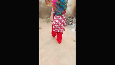 Bhabhi Ko Gao Ke Ladke Ne Ghar Me Jakar Kiss Kiya My Desi